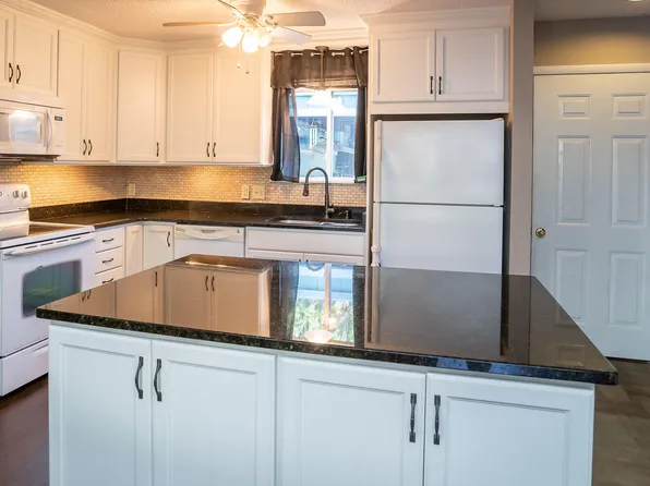 900 Brotherhood Rd, Beaufort, SC 29902