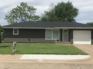 2005 Marshall Rd, Hays, KS 67601