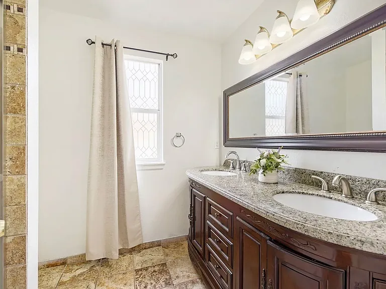 5106 Weeping Willow Cir — Photo 11