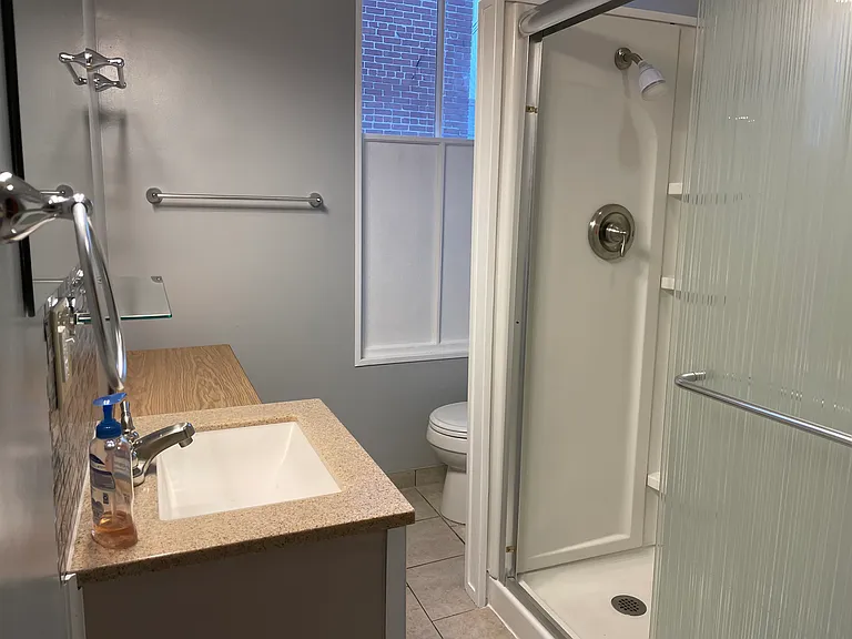 871 Jefferson St N #10 — Photo 10