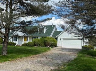 5600 Cribbins Rd, Clyde, MI 48049