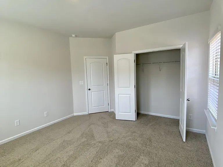 3217 Glenn Hope Way — Photo 17