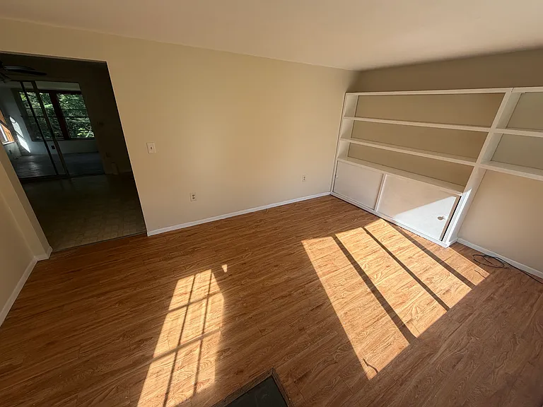 72 Fox Hill Rd — Photo 6