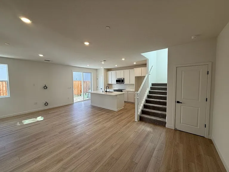 1114 Bengal Loop — Photo 6