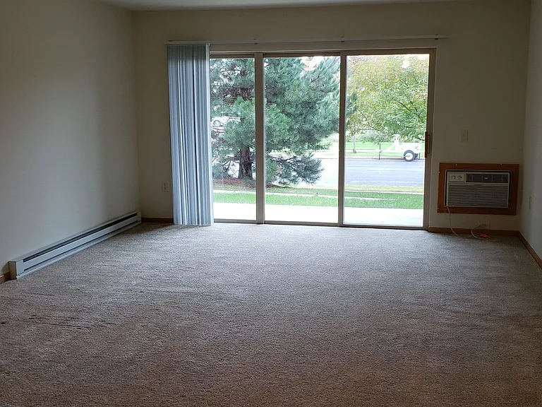 Prairie Crest Apartments — Photo 34