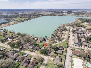 1413 Parkwest St, Texas City, TX 77591