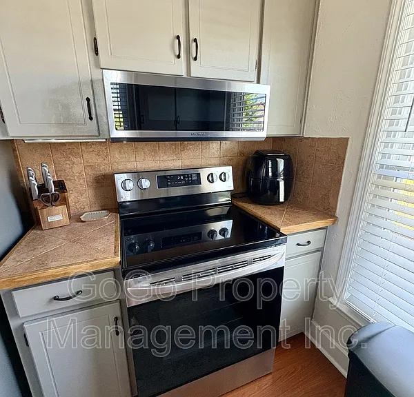 227 Old Towne Rd #1 — Photo 7