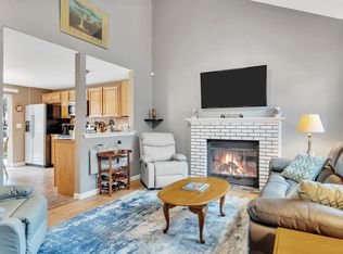 22 Pepperbush Pl, Malta, NY 12020