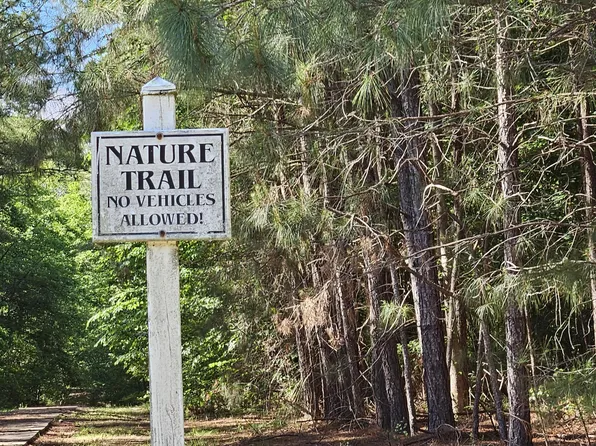 12 Necessity Ln #12, Hertford, NC 27944