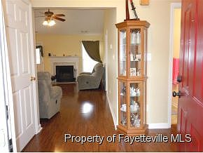 3rd image of 110 Winterfield Dr