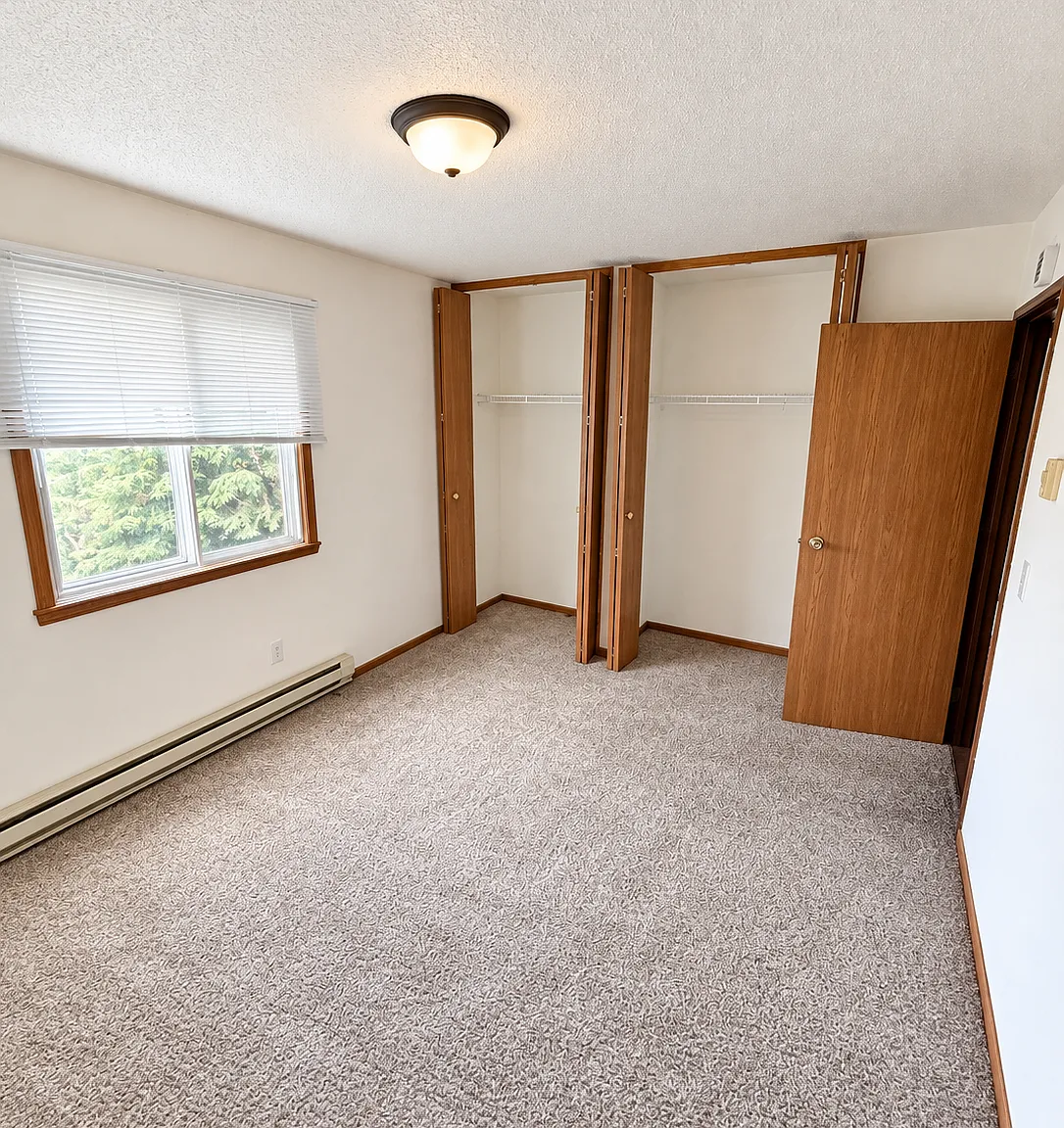 2 bed, 1.0 bath, $850 — Photo 3