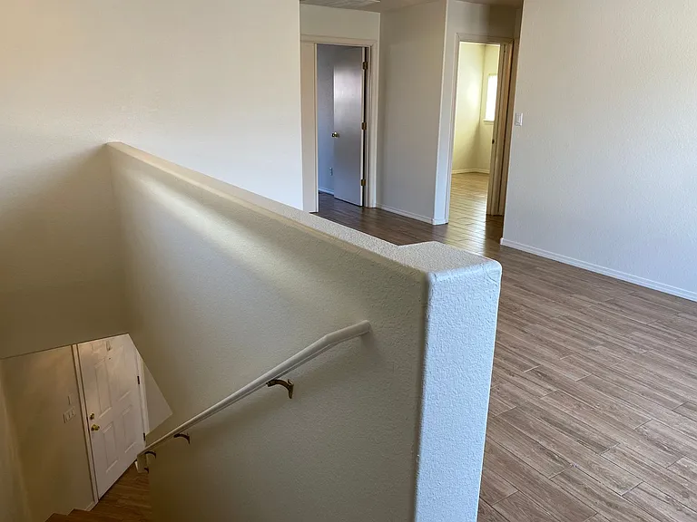4328 Altura Vista Ln NE — Photo 28