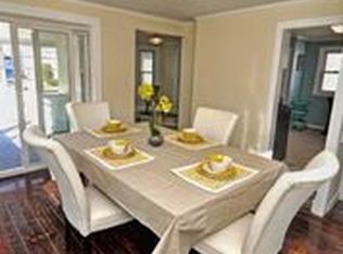 8 Minerva St, Swampscott, MA 01907