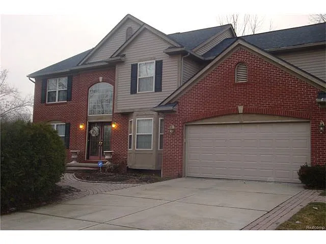 28065 Senator Cir photo 1