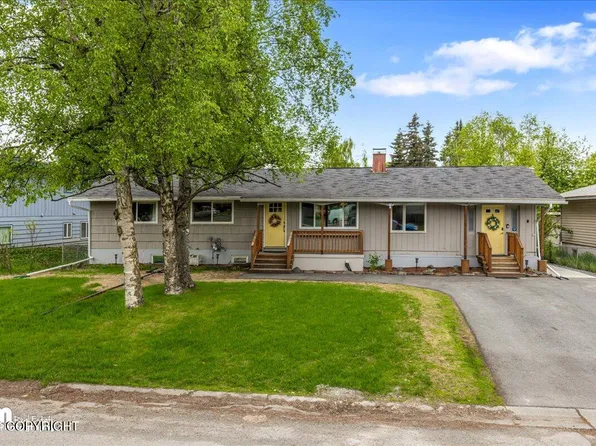 2310 Eagle St, Anchorage, AK 99503