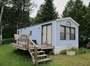 16 1st St, Lancaster, NH 03584