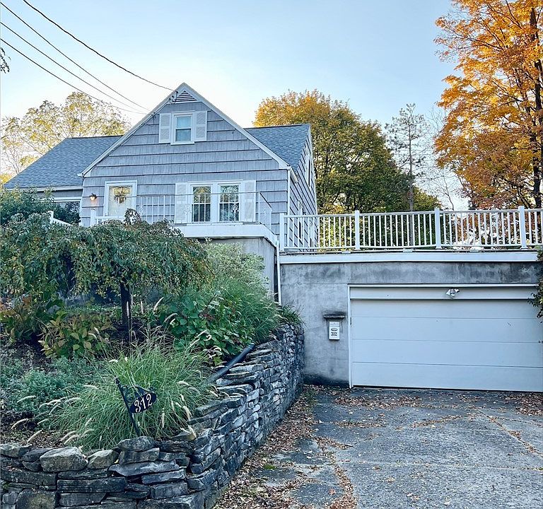 1st image of 312 Kensington Pl