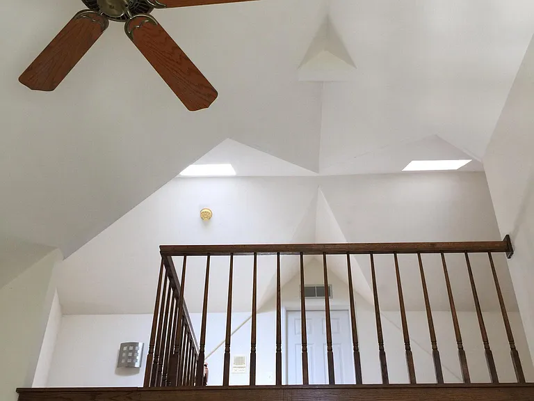 620 S Laflin St — Photo 5
