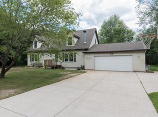 3928 Central Rd, Muskegon, MI 49445