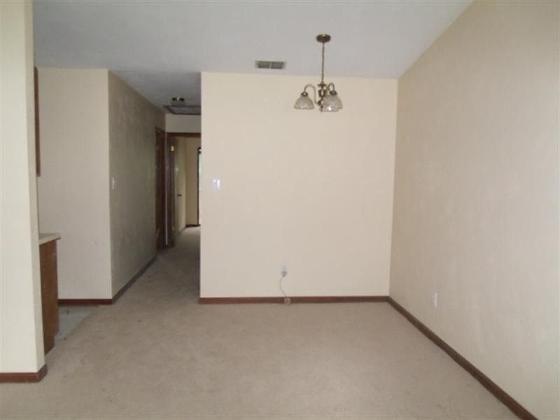 2nd image of 357 Whetherbine Way E