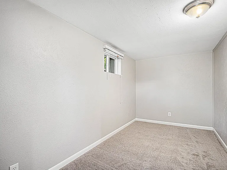 4132 N Zuni St — Photo 16