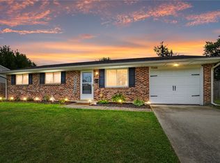 7044 Safari Dr, Dayton, OH 45424