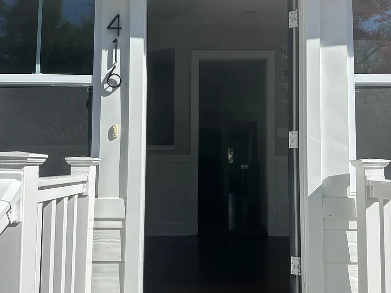 416 Ludlow Ave — Photo 14