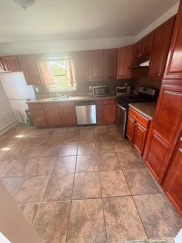 5 Bryn Mawr Pl Photo 1