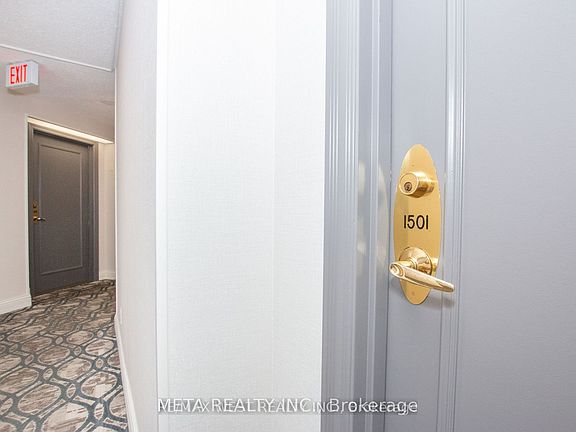 3rd image of 35 Kingsbridge Garden Cir #1501