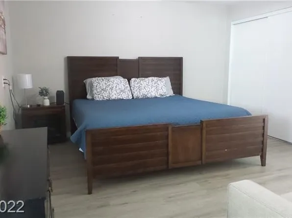 521 N 10th St, Las Vegas, NV 89101