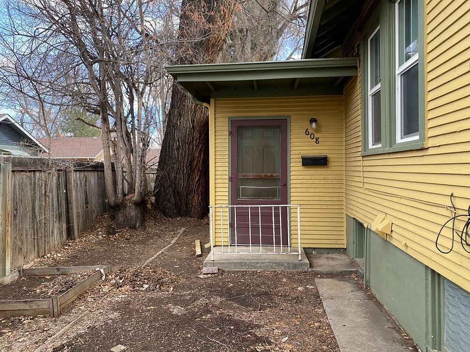 1st image of 608 S Whitcomb St
