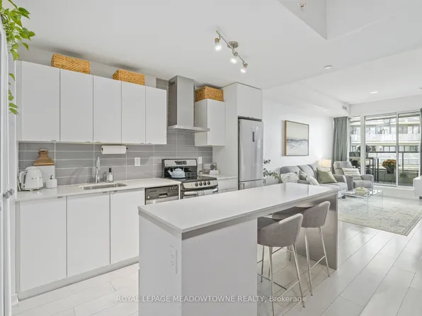 51 E Liberty St #510, Toronto, ON M6K