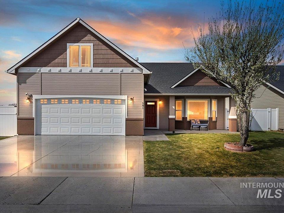 1st image of 581 Creekside Way