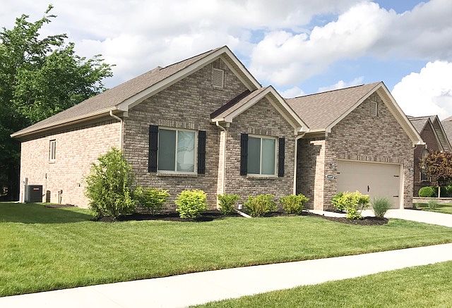 1st image of 20899 Oakridge Dr