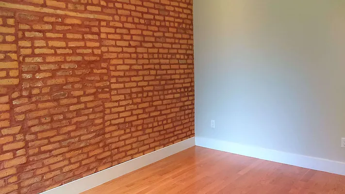 Rented by The Hamilton Group | media 22