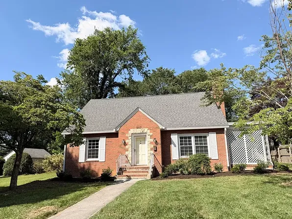 507 Preston Ave, Blacksburg, VA 24060