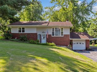 65 E Haller Dr, East Alton, IL