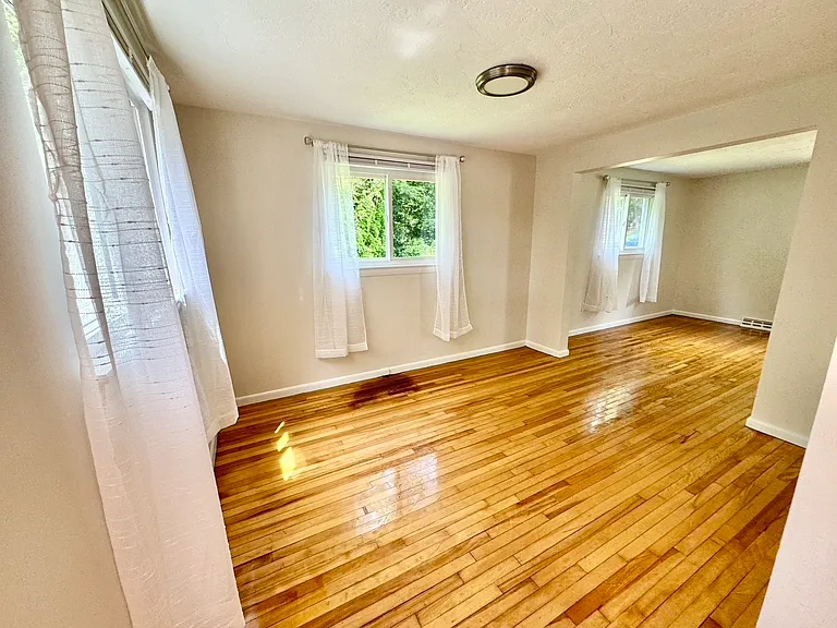 114 Central St #114 — Photo 6
