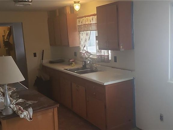 4th image of 5447 Coleraine Dr