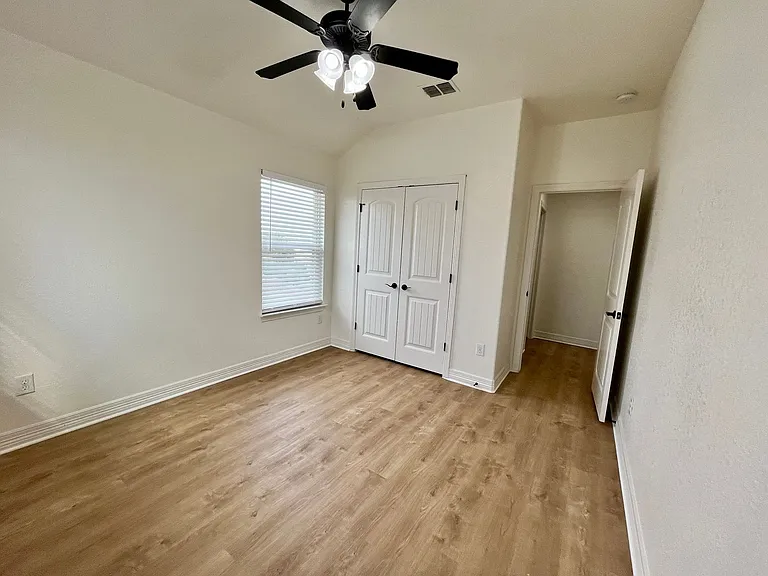 13724 Altamirano — Photo 24