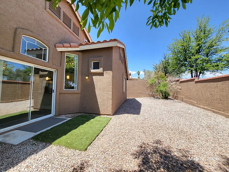 10124 Hill Country Ave — Photo 21