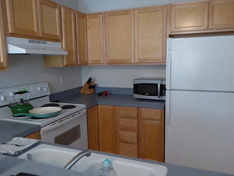 413 Maxs Pl — Photo 6
