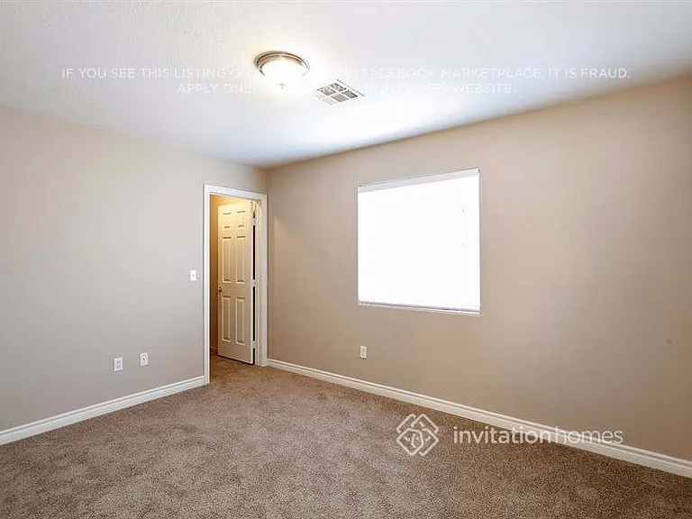 5009 Morning Falls Ave — Photo 12