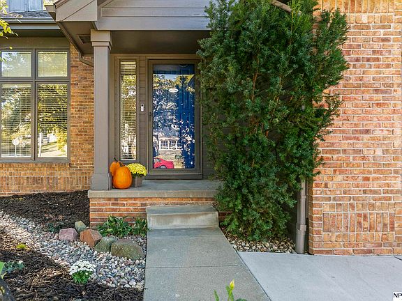 3rd image of 12509 Binney St