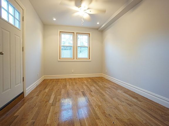 4th image of 605 Putnam Ave APT 1