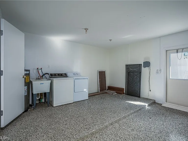 618 Santa Margerita Ln — Photo 24