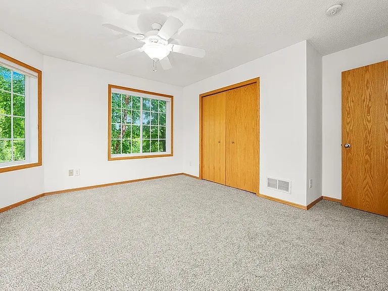 5665 100th Ln N — Photo 18