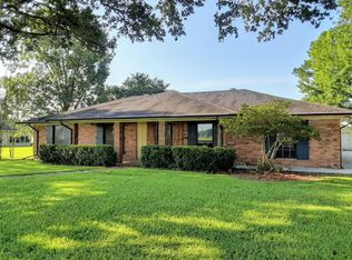 3935 Pickett Rd, Erath, LA 70533