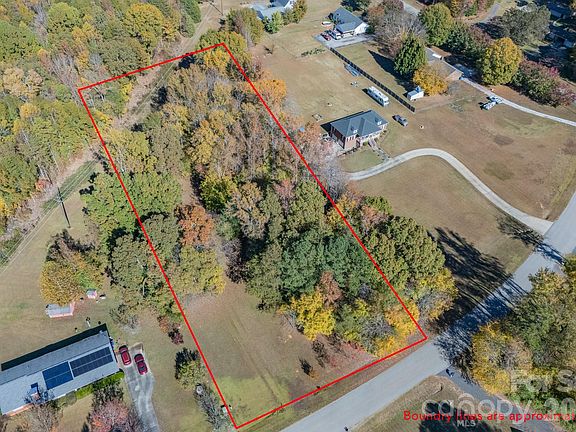 3rd image of 6040 Little Mountain Rd