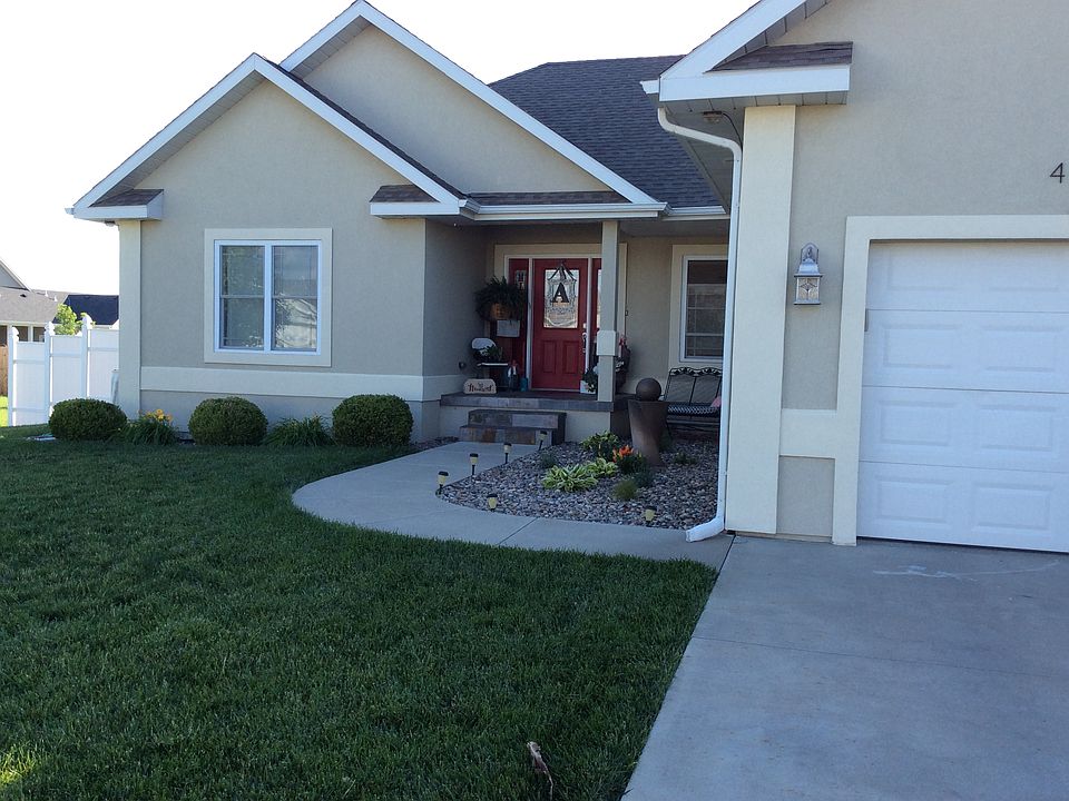 1st image of 4403 Newton Cir